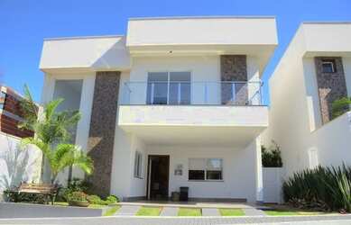 Imagem: A casa em condomínio possui 4 Dormitórios, 5 Banheiros, 4