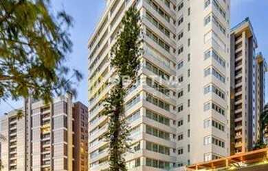 Imagem: O apartamento possui 4 Dormitórios, 5 Banheiros, 4 Vagas na