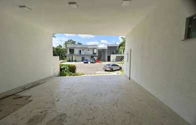 Imagem 2: Casa com 3 Suítes no Passaredo/ Climatizada/ 4 vagas de garagem sendo...