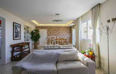 Imagem: O apartamento possui 3 Dormitórios, 5 Banheiros, 3 Vagas na