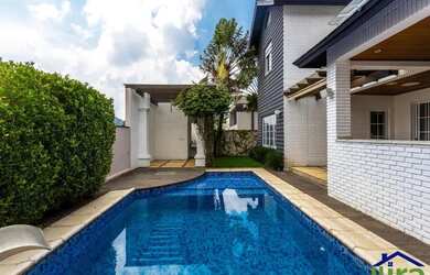 Imagem 3: Belissima Casa Para Venda e Locacao de 525m², 5 Suites, 6 Vagas No Tambore...