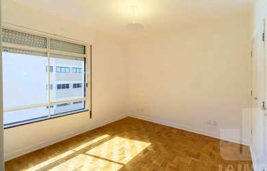 Imagem 14: APARTAMENTO AMPLO E MUITO BEM ILUMINADO, TOTALMENTE REFORMADO NO CORAÇÃO...