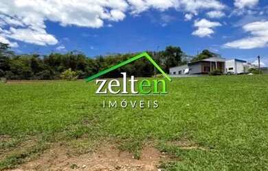 Imagem: O terreno à venda possui e está localizado em Alphaville