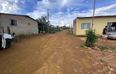 Imagem: O terreno possui 400m² de Área e está localizado em Taguatinga