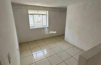 Imagem: A casa possui 1 Dormitório, 1 Banheiro, 55m² de Área e está