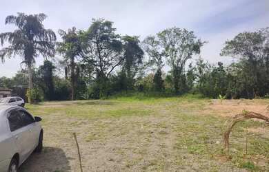 Imagem: O terreno possui 580m² de Área e está localizado em Guaratiba