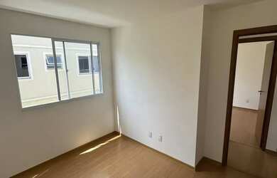 Imagem 6: Apartamento no Maracanaú primeiro andar um lance de escadas