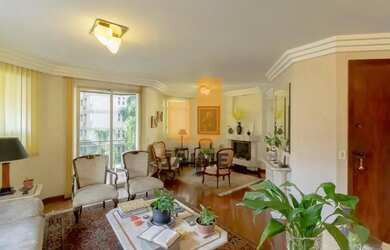 Imagem: O apartamento possui 3 Dormitórios, 2 Banheiros, 3 Vagas na