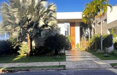 Imagem 2: Casa de alto padrão no Gran Royalle. Terreno:914m2 .Área construída: 530 m2