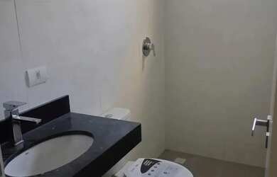 Imagem 13: SOBRADO NO BAIRRO ALTO - NOVOS