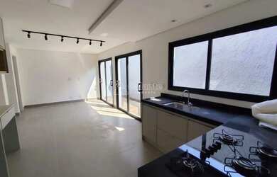 Imagem: A casa em condomínio possui 3 Dormitórios, 5 Banheiros, 2