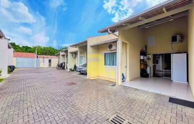 Imagem: A casa em condomínio possui 2 Dormitórios, 1 Banheiro, 1 Vaga