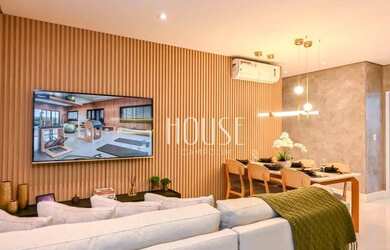 Imagem: O apartamento possui 3 Dormitórios, 5 Banheiros, 2 Vagas na