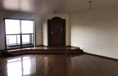 Imagem: O apartamento possui 4 Dormitórios, 4 Banheiros, 2 Vagas na