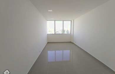 Imagem: O depósito possui 27m² de Área e está localizado em Barra