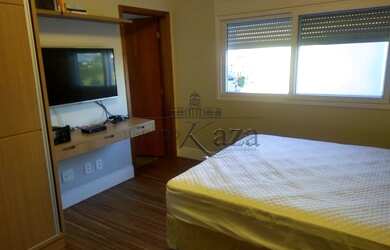 Imagem 13: Casa de condomínio sobrado para venda tem 388 metros quadrados com 4 Suites