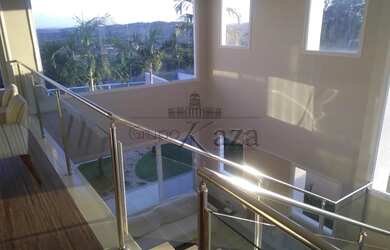 Imagem 5: Casa de condomínio sobrado para venda tem 388 metros quadrados com 4 Suites