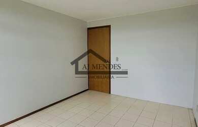 Imagem: O apartamento possui 2 Dormitórios, 1 Banheiro, 56m² de Área