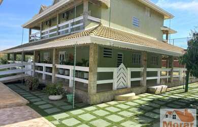 Imagem: A fazenda possui 642m² de Área e está localizado em Centro