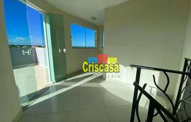 Imagem: A casa possui 4 Dormitórios, 3 Banheiros, 4 Vagas na garagem