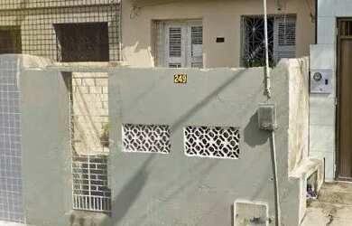 Imagem: A casa possui 1 Dormitório, 1 Banheiro, 70m² de Área e está