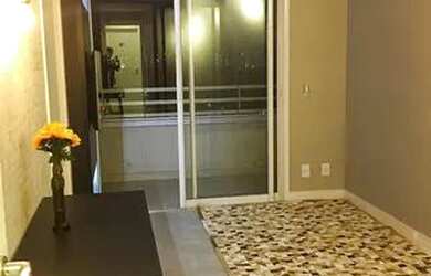 Imagem: O apartamento possui 1 Dormitório, 1 Banheiro, 1 Vaga na garagem