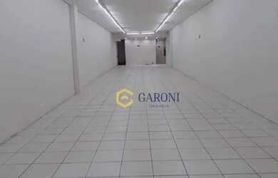 Imagem: O depósito possui 372m² de Área e está localizado em Lapa