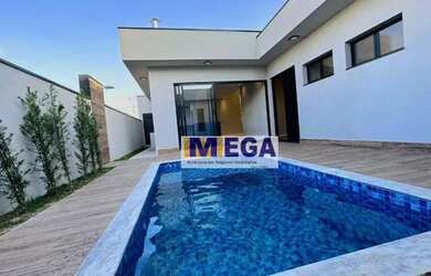 Imagem: A casa em condomínio possui 3 Dormitórios, 4 Banheiros, 4