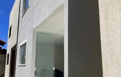 Imagem: A casa possui 3 Dormitórios, 3 Banheiros, 1 Vaga na garagem