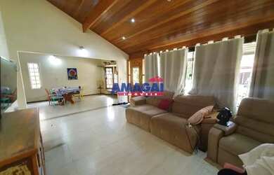 Imagem: A casa em condomínio possui 3 Dormitórios, 3 Banheiros, 3