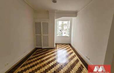 Imagem: O apartamento possui 2 Dormitórios, 1 Banheiro, 60m² de Área