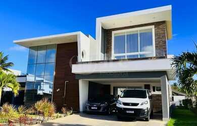 Imagem: A casa em condomínio possui 4 Dormitórios, 5 Banheiros, 5