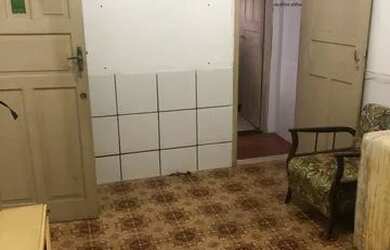 Imagem 2: Alugo Casa. Varanda, 1 Banheiroe1 Dormitório