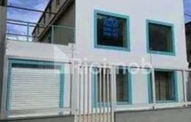 Imagem: O depósito possui 1 Vaga na garagem, 750m² de Área e está