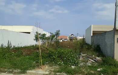 Imagem: O terreno possui 30m² de Área e está localizado em Barra