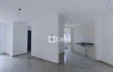 Imagem: O apartamento possui 2 Dormitórios, 1 Banheiro, 2 Vagas na