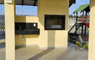 Imagem 13: Casa em Hípica. Piscina, Churrasqueira, Imóvel novoeGuarda roupa