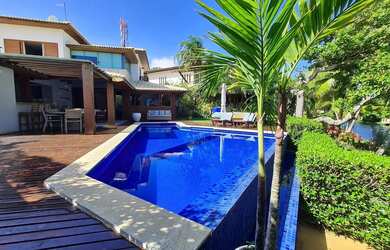 Imagem: Excelente Casa Duplex, 4 suítes, Alto Padrão, com Píer, Porto