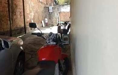 Imagem 7: Casa em Montes Claros, no bairro Vila Greice, à venda