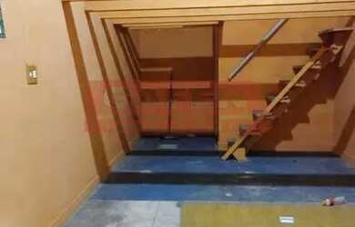 Imagem: O depósito possui 1 Vaga na garagem, 20m² de Área e está