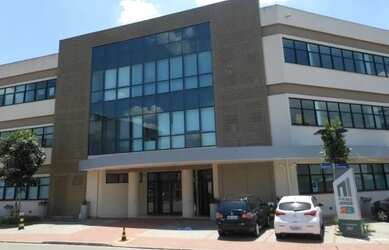 Imagem: O depósito possui 1 Vaga na garagem, 52m² de Área e está