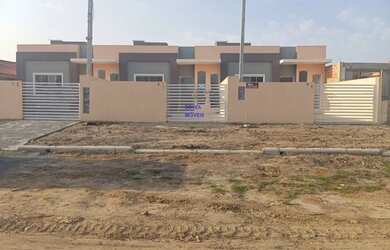 Imagem: A casa possui 2 Dormitórios, 2 Banheiros, 1 Vaga na garagem