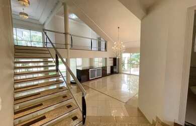 Imagem 6: Casa para alugar em Londrina, Tucano, com 5 suítes, com 596 m²