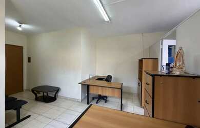 Imagem: O depósito possui 32m² de Área e está localizado em Penha