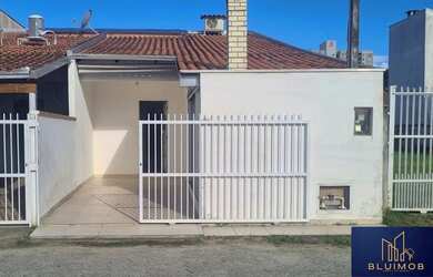 Imagem 5: Casa Geminada bem localizada em Penha-SC