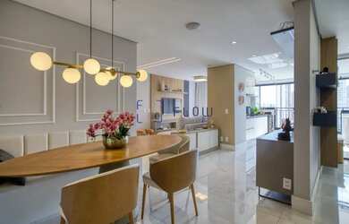 Imagem: O apartamento possui 3 Dormitórios, 2 Banheiros, 2 Vagas na