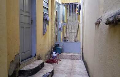 Imagem: A casa possui 2 Dormitórios, 2 Banheiros, Imóvel novo e está