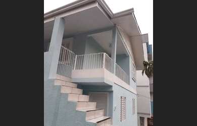 Imagem: A casa possui 5 Dormitórios, 5 Banheiros, 400m² de Área e