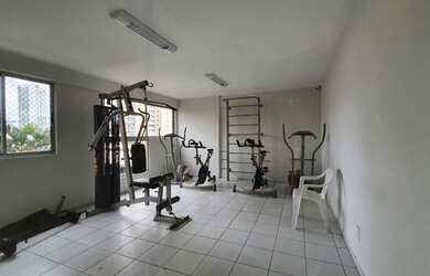 Imagem 5: Apartamento para venda no Tirol com 2 quartos sendo 1 suíte, ao lado...