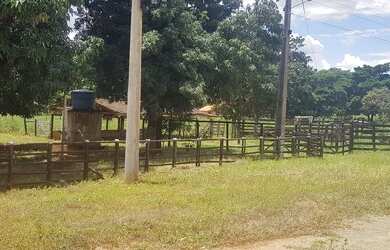 Imagem: A fazenda possui 10.000m² de Área e está localizado em Santa